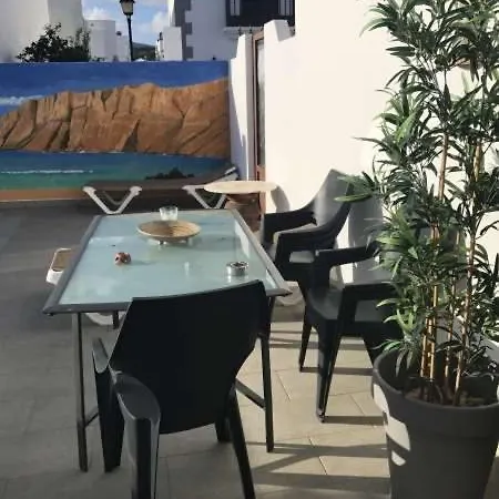 아파트 Arrieta Sleeps 2 Pool Wifi 아리에타